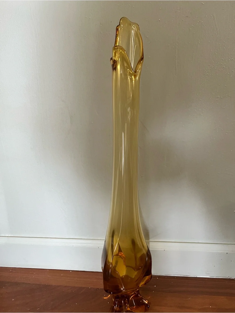 Viking Glass swung or